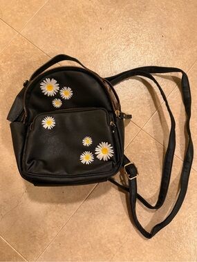 Black Daisy Embroidered Mini Backpack